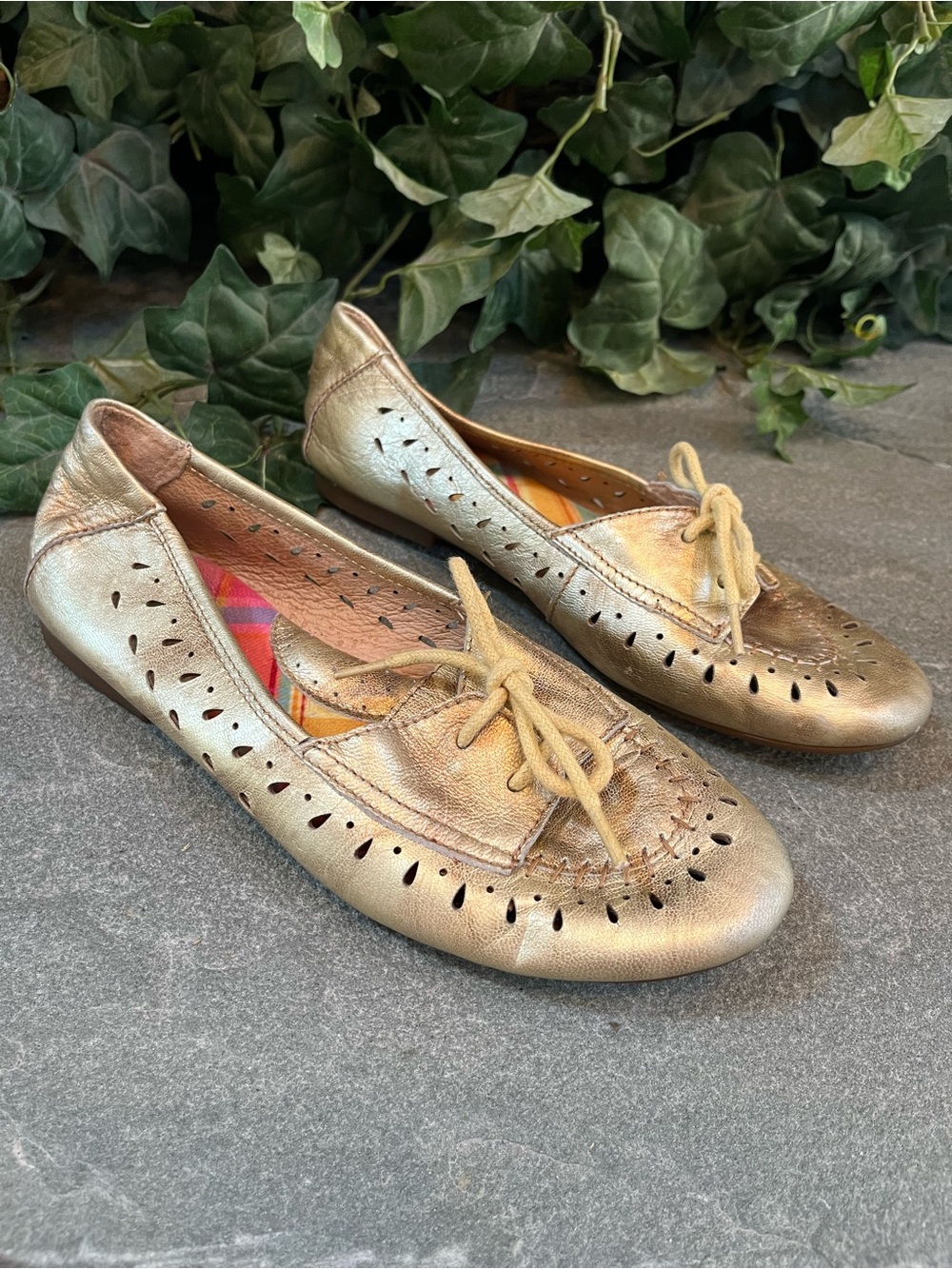 Born Verna Flats Metallic Gold Leather Laser Cut Comfort Women's Size 7.5 / 38.5